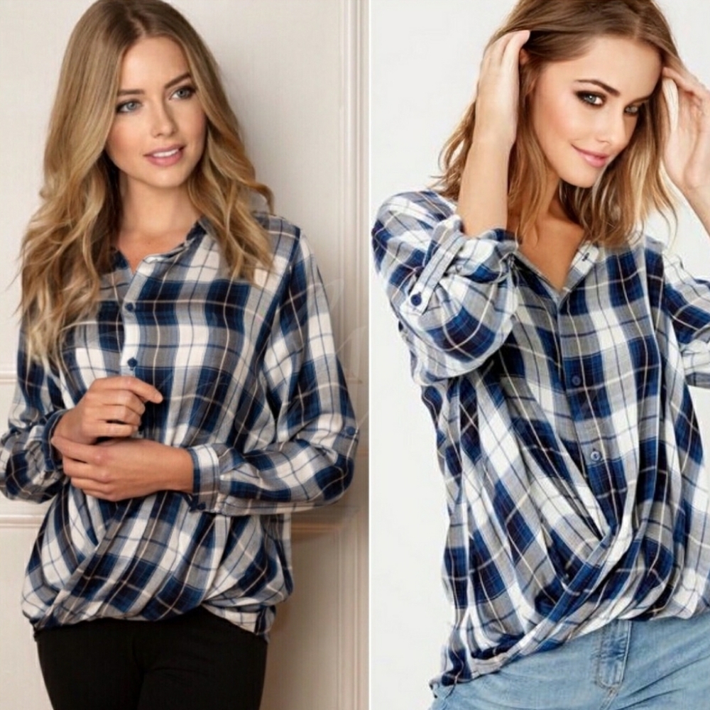 🎉HP🎉Gathered Front Wrap Hem Button Down Blouse